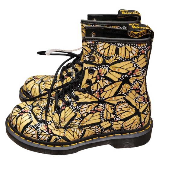 NEW Doc Dr. Martens 1460 Butterfly Print Lace Up Boots US 6 EU 37 UK 4 - Picture 3 of 12